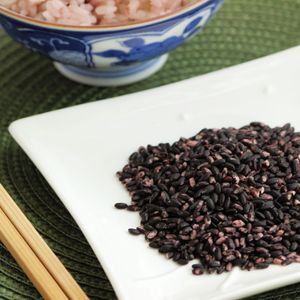 通販で古代米を販売している03農苑は黒米もいくつかご用意しております